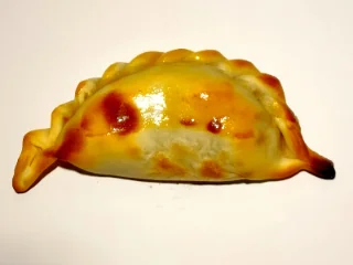 Empanada De Carne A Cuchillo